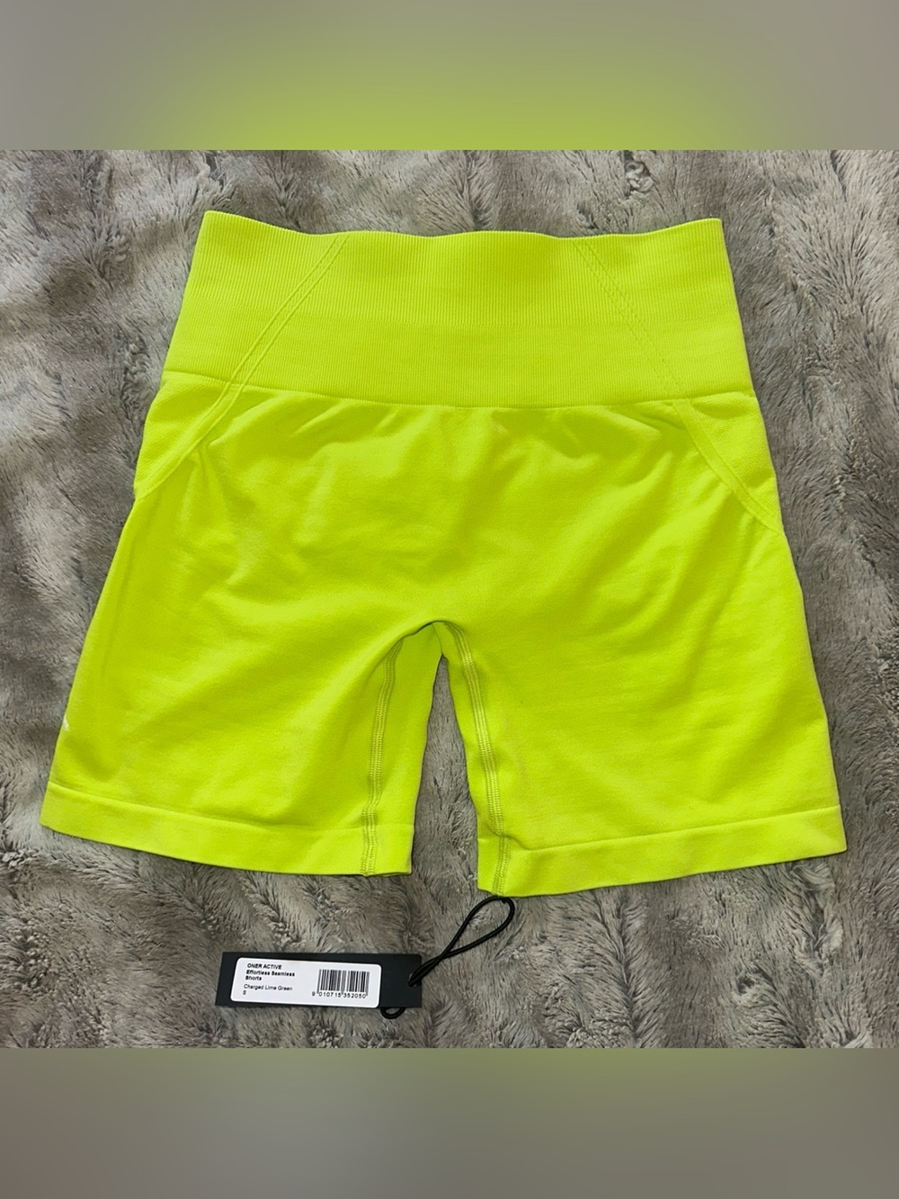 BRAND NEW women’s small ‘Oneractive’ charged lime green effortlesslift seamless